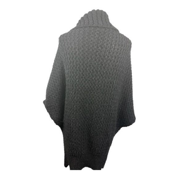 🆕 Stella McCartney Black Poncho Cape Coat made in Italy in wool and alpaca - Picture 3 of 11